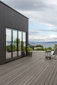 Trebitt terrassebeis Naturlig Sølvgrå